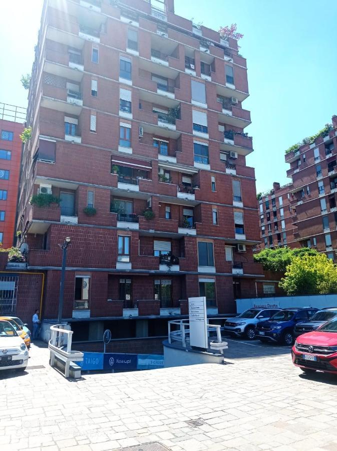 ! Tiffany ! Cinema - Metro 5 Min - 70Mq Apartment Milan Exterior photo